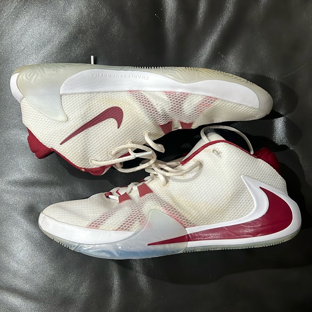 Nike: Zoom Air Freak 1 Custom Mens 13.5